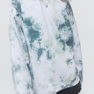 Urban outfitters urban renewal green tie-dye sweatshirt